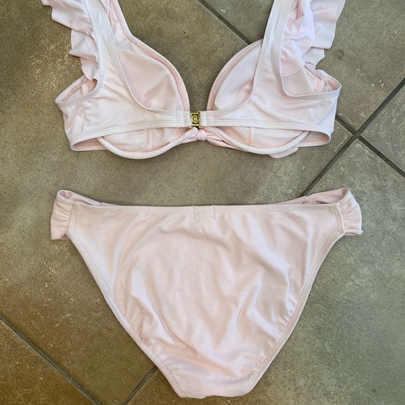 Light Pink Ruffle Bikini Set - Picture 4 of 5